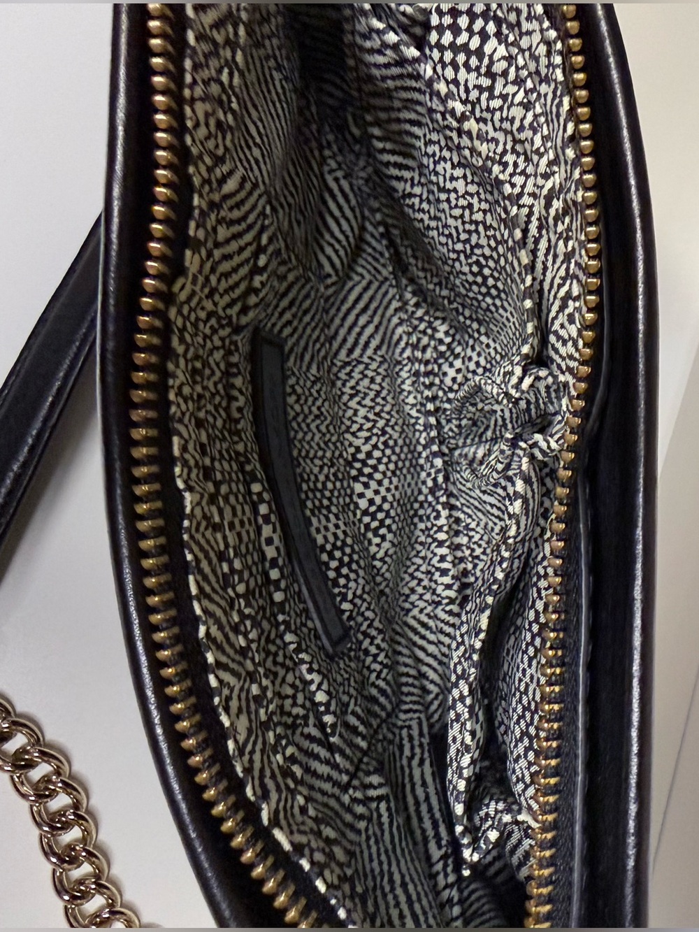🆕 Rebecca Minkoff | Crosby Crossbody Bag Purse Clutch | Black Leather | Gold - Picture 6 of 16